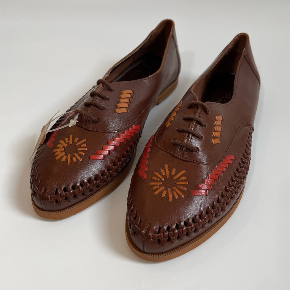 Deadstock Brown Leather Front-Laced Loafers